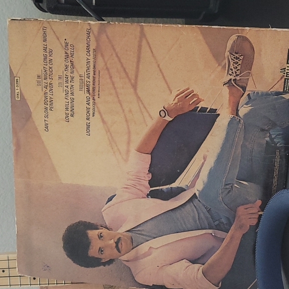 Lionel Richie Can't Slow Down - Picture 2 of 2